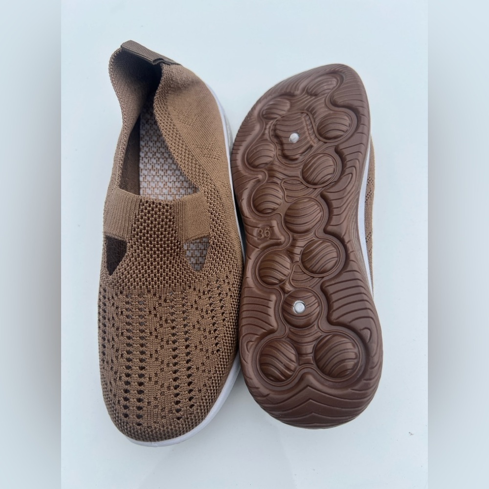 Women’s Knit Slip-On Walking Shoes - Taupe - Picture 6 of 6